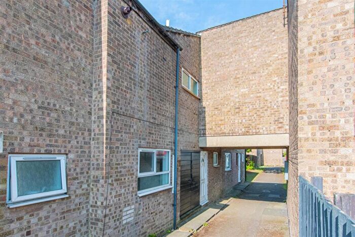 4 Bedroom House For Sale In Greenland Walk, Corby, NN18