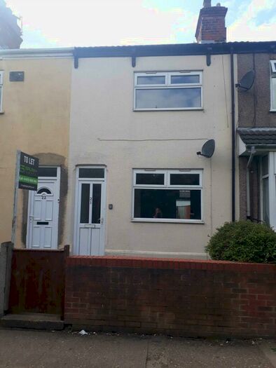 3 Bedroom Terraced House To Rent In Highfield Avenue, Grimsby, DN32
