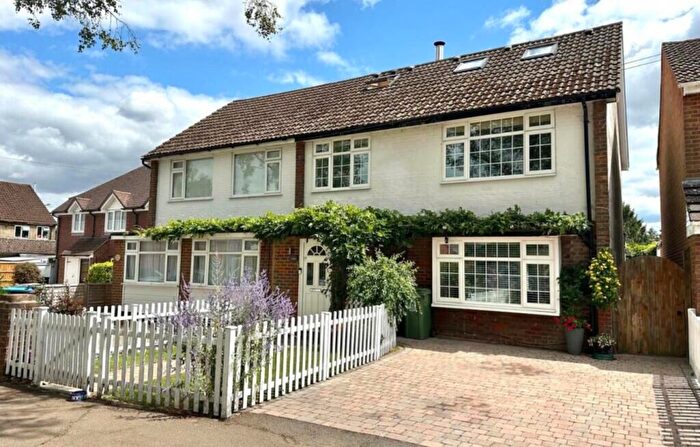 4 Bedroom Semi Detached House For Sale In Old Dean, Bovingdon, HP3