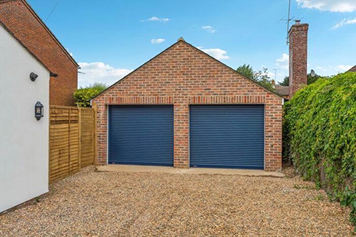 2 Bedroom Semi-Detached House For Sale In Stag Lane, Great Kingshill, HP15