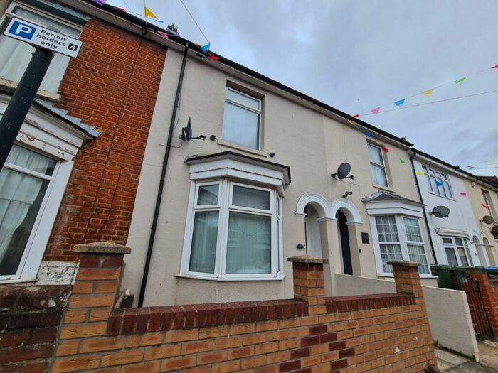 3 Bedroom Terraced House To Rent In Northbrook Road, Southampton, SO14