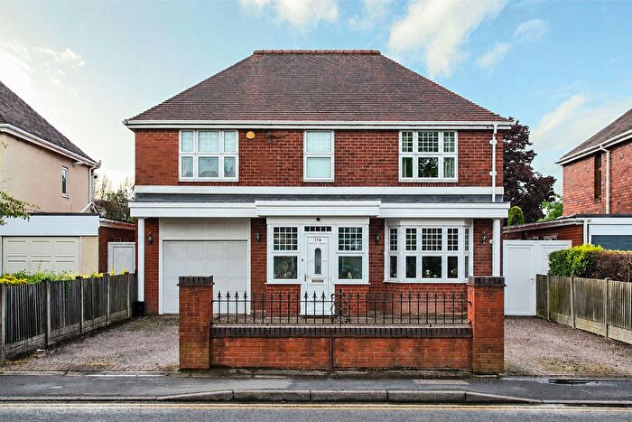 4 Bedroom Detached House For Sale In Bridge Cross Road, Burntwood, WS7