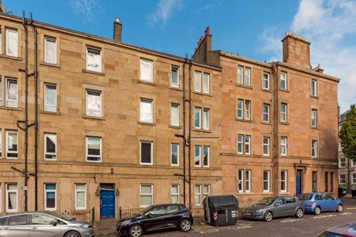 1 Bedroom Flat To Rent In , Tay Street, Edinburgh, EH11