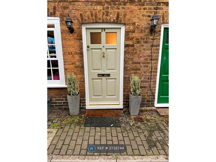 2 Bedroom Terraced House To Rent In Orchard Street, St. Albans, AL3