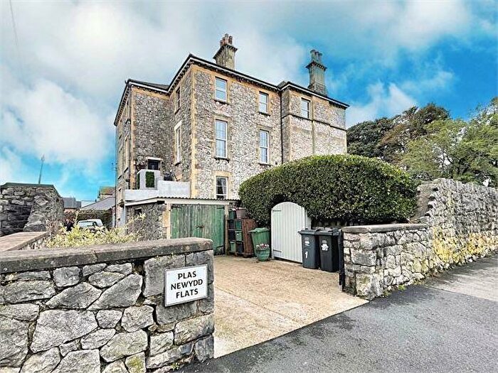 2 Bedroom Flat For Sale In Plas Newydd, Ellenborough Park Road, Weston Super Mare, BS23