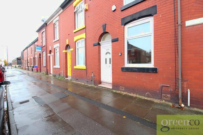 2 Bedroom Terraced House To Rent In Manor Road, Droylsden, Manchester M43