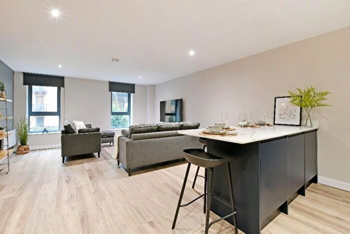 4 Bedroom Flat To Rent In Broomhall Street, West One Space, S3