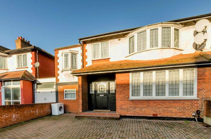 Studio To Rent In Gunnersbury Lane, Gunnersbury Triangle, London, W3