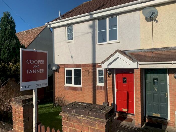 3 Bedroom Semi-Detached House To Rent In Victoria Road, Warminster, BA12