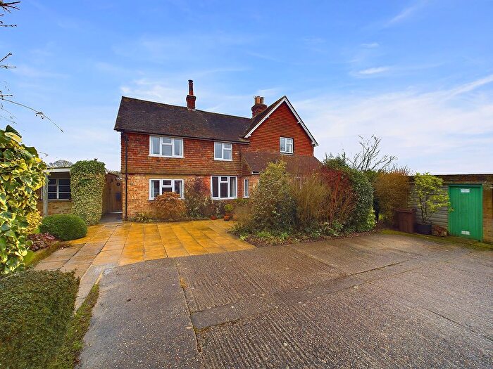 3 Bedroom Semi-Detached House For Sale In Rock Hill Road, Egerton, TN27