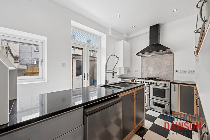 2 Bedroom Detached House To Rent In Grasmere Street, Burnley, BB10