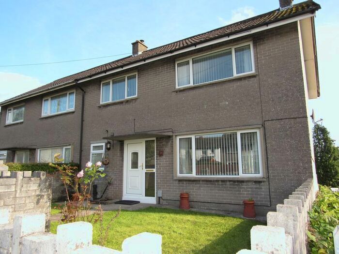 3 Bedroom End Of Terrace House To Rent In Foxglove Close, Cardiff, CF5