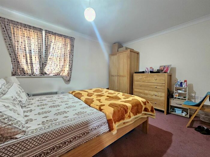 2 Bedroom Flat To Rent In Flat Bentley House, Abbeygate Court, March, PE15