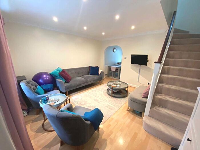 2 Bedroom End Of Terrace House To Rent In Courtens Mews, Stanmore, HA7