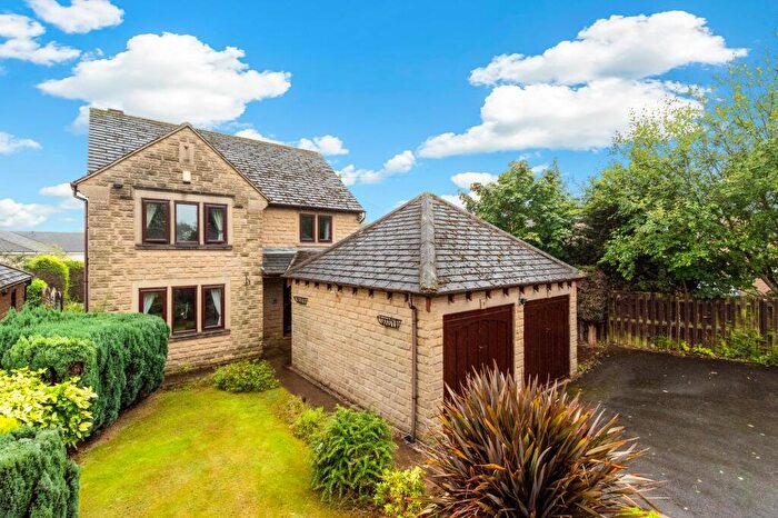 4 Bedroom Detached House For Sale In South Street, Netherton, HD4