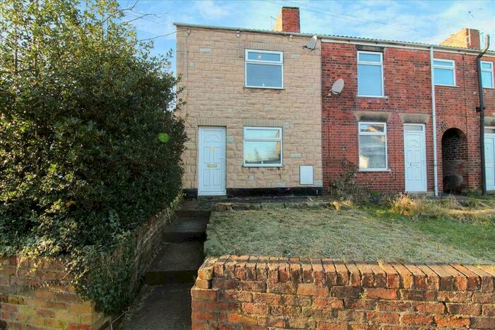 2 Bedroom House To Rent In South Street North, New Whittington, S43