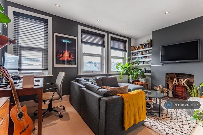 1 Bedroom Flat To Rent In Park Road, London, N8