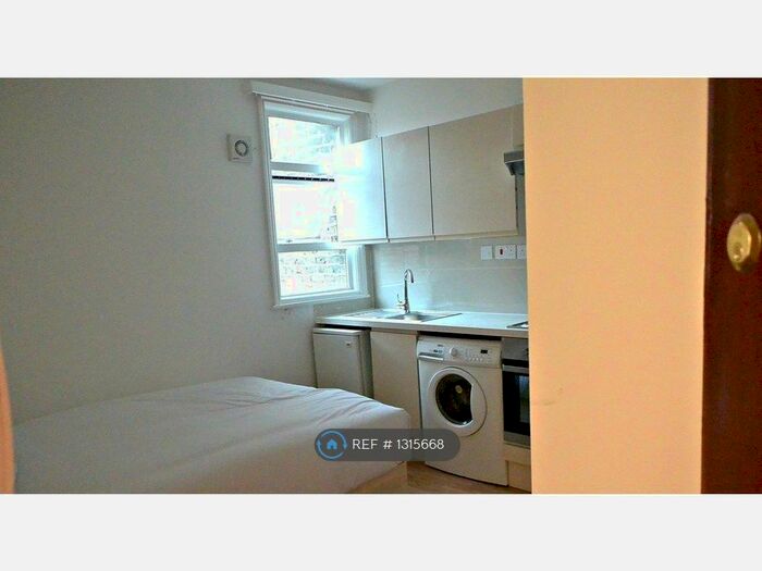 Studio To Rent In Willesden Lane, London NW6