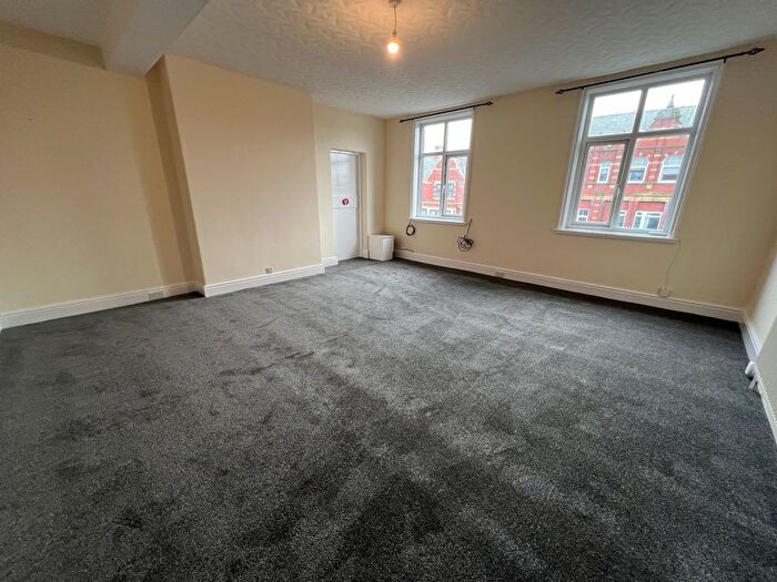 2 Bedroom Flat To Rent In Clifton Street, Lytham St. Annes, FY8
