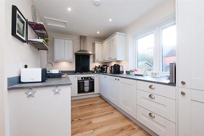 3 Bedroom Semi-Detached House For Sale In White House Rise, York, YO24