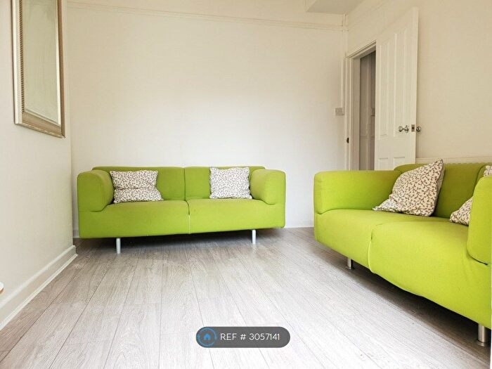 4 Bedroom Terraced House To Rent In Comet St, Cardiff, CF24
