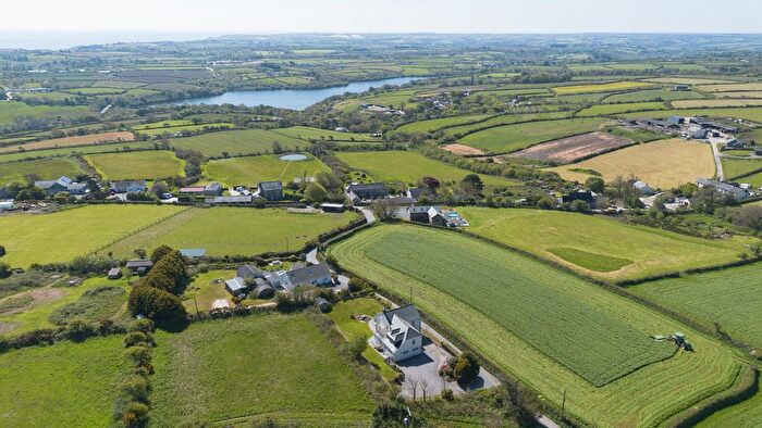 4 Bedroom Detached House For Sale In Mabe Burnthouse, Penryn, TR10