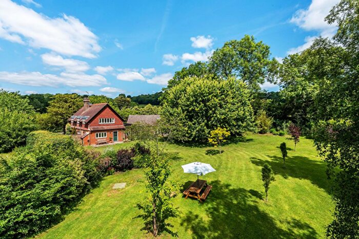 4 Bedroom Country House For Sale In Itchingwood Common Road, Limpsfield, Oxted, Surrey, RH8