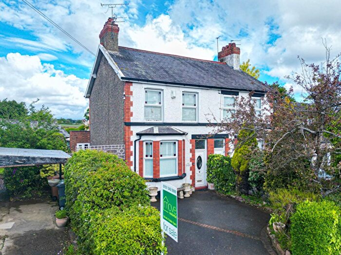 2 Bedroom Semi-Detached House For Sale In Barnston Road, Heswall, CH60