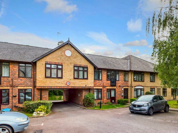 1 Bedroom Flat To Rent In Parkside Lodge, Erith Road, Belvedere, DA17