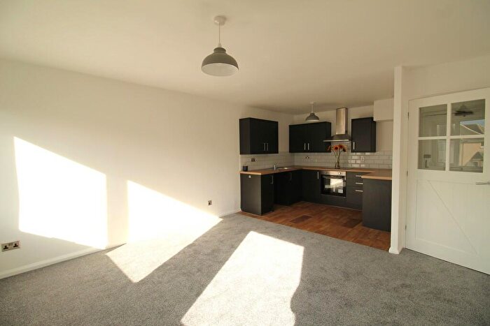 1 Bedroom Apartment For Sale In Greystoke Court, FY4