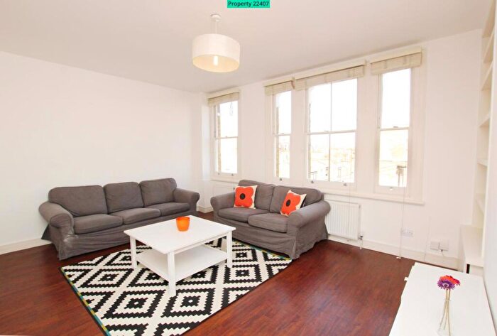 3 Bedroom Flat To Rent In Rush Hill Road, London, SW11