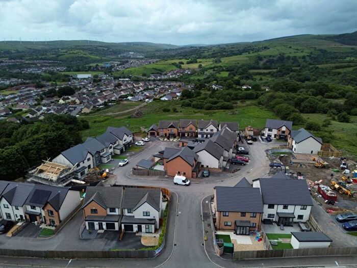 4 Bedroom Detached House For Sale In Trem Y Dolau, Tonyrefail, CF39
