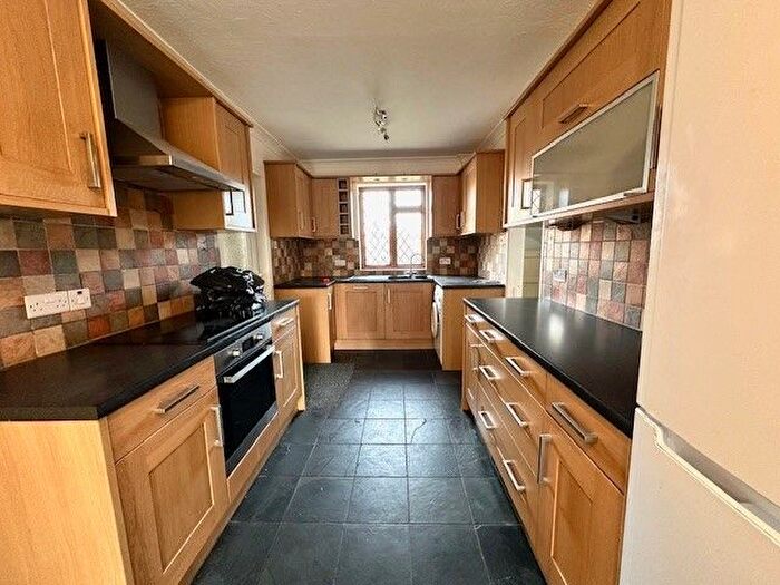 3 Bedroom Property To Rent In Kingsway, Duxford, Cambridge, CB22