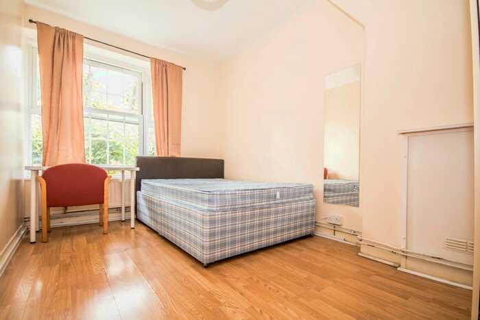 2 Bedroom Flat To Rent In Falmouth Road, London, SE1