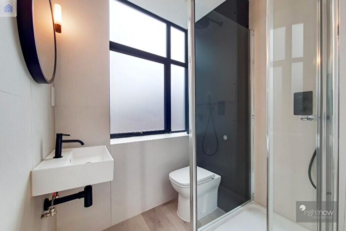 Studio To Rent In Charlton Church Lane, London, SE7