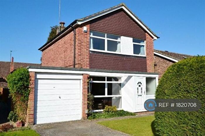 3 Bedroom Detached House To Rent In Penn Road, Newbury, RG14