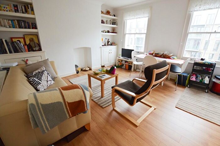 1 Bedroom Apartment To Rent In Kilburn Park Road, London, NW6