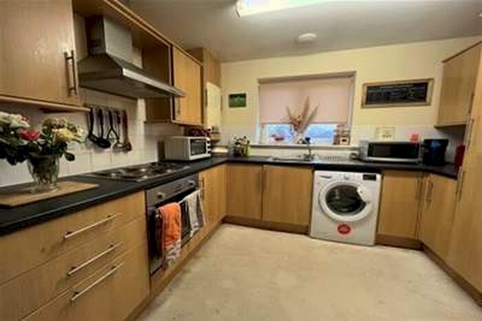 2 Bedroom Flat To Rent In Greenaway House, Cherry Willingham, LN3
