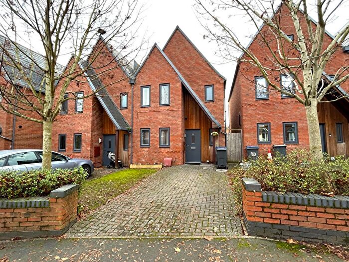 3 Bedroom Semi Detached House To Rent In Holland Street, Sutton Coldfield, West Midlands, B72