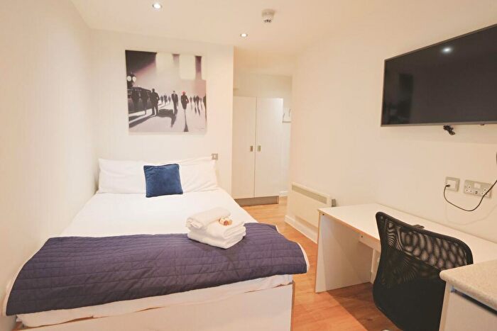 Studio To Rent In Flat, Harford House, Frogmore Street, Bristol, BS1