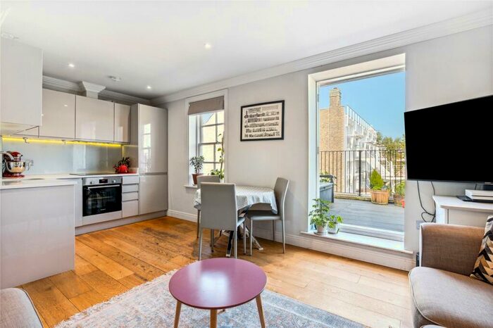 2 Bedroom Flat To Rent In Pleasant Place, Islington, N1