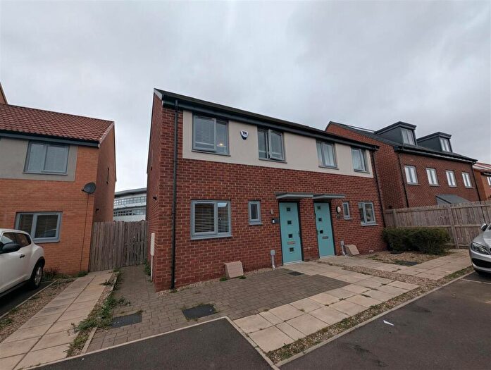 3 Bedroom Semi Detached House For Sale In Burnet Drive, Darlington, DL1