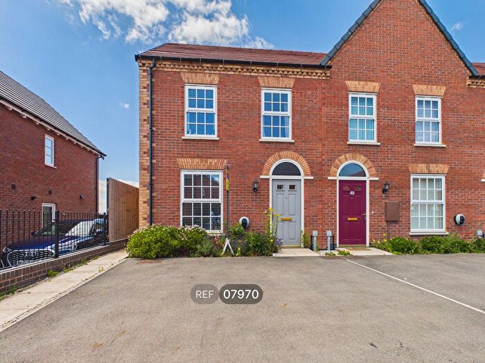 3 Bedroom Terraced House To Rent In , Halford Avenue, Nottingham, NG3