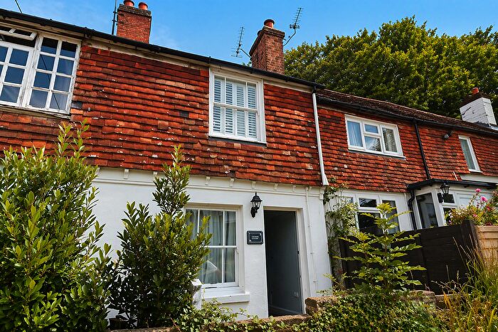 2 Bedroom Property To Rent In Etchingham, TN19