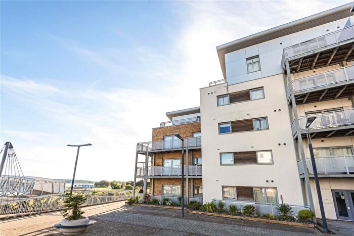 2 Bedroom Apartment For Sale In Stone Close, Poole, Dorset, BH15