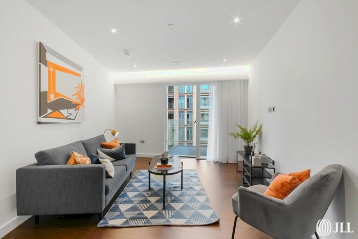 2 Bedroom Flat To Rent In Malthouse Road, London, SW11