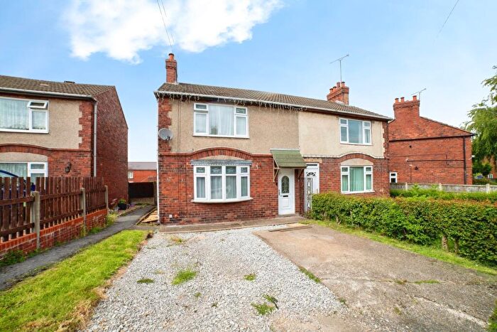 3 Bedroom Semi Detached House For Sale In Cambridge Street, Blackwell, Derbyshire, DE55