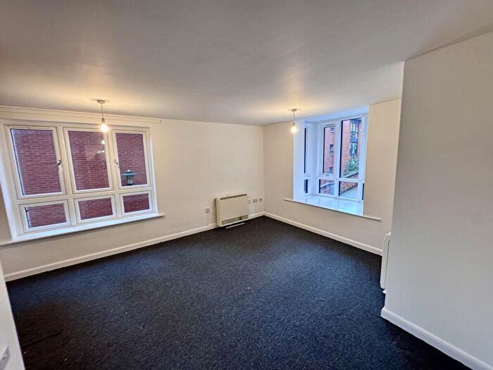 1 Bedroom Apartment To Rent In Chardlace Walk, City Centre, NG1