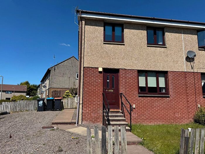 3 Bedroom Property To Rent In Simpson Gardens, Dumfries, DG2