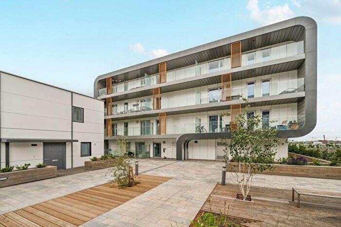 1 Bedroom Flat For Sale In Cribb Lodge, Woolwich, London, SE18